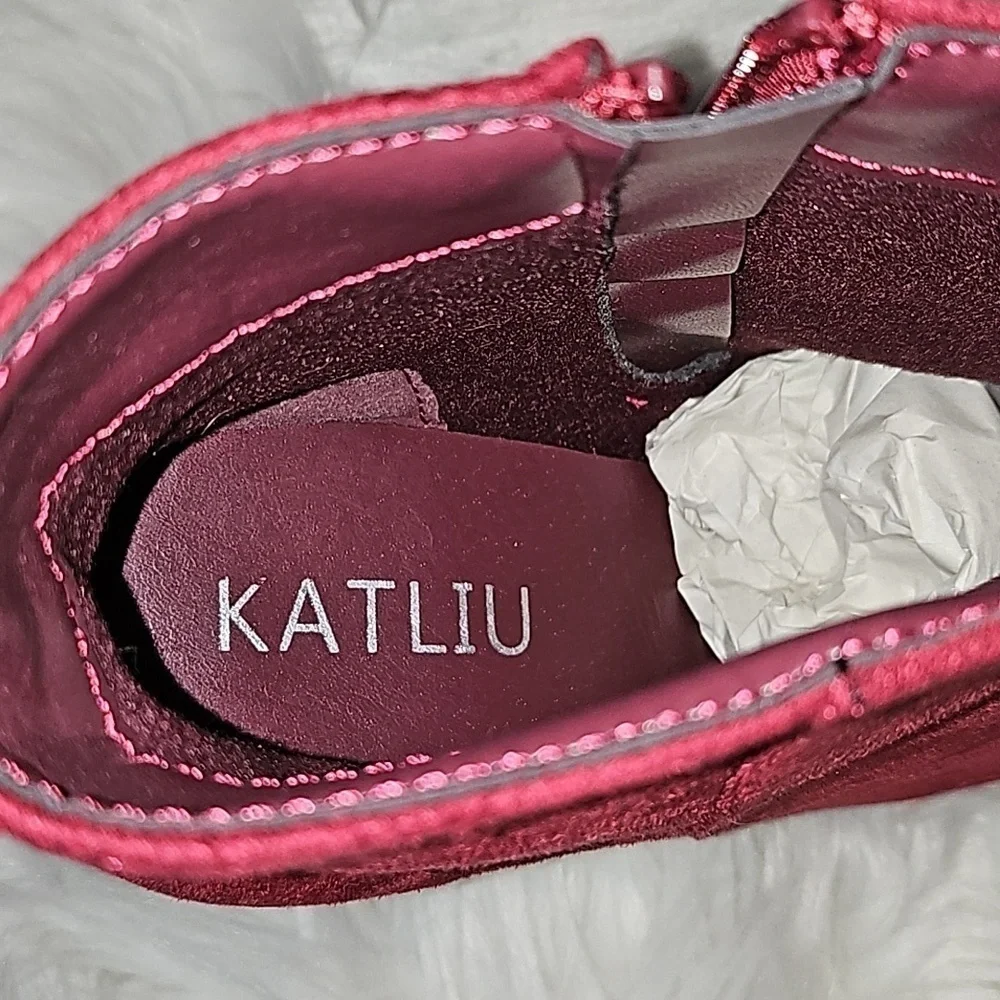 Katliu Red Faux Suede Heeled Boots NIB - Picture 13 of 14